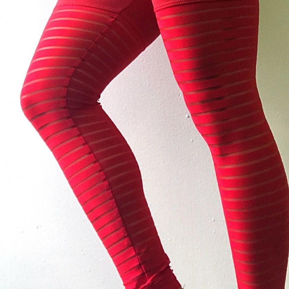 ABS2B Leggings…. Scrunch booty